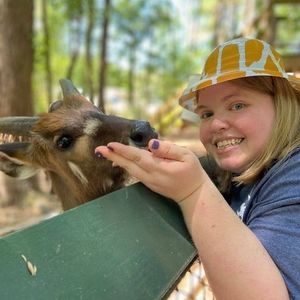 Meet your Posher, Amber